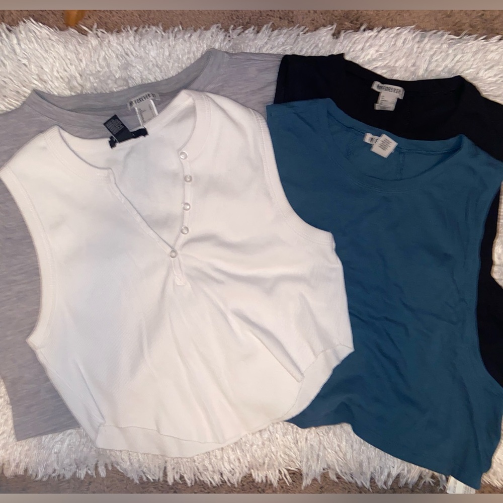 Forever21 crop top Athletic bundle